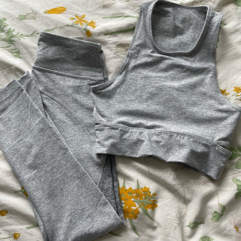 Outdoor voices active wear set